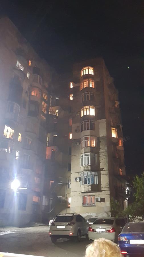 Люкс Апартаменты Центр Suhumi Exterior foto